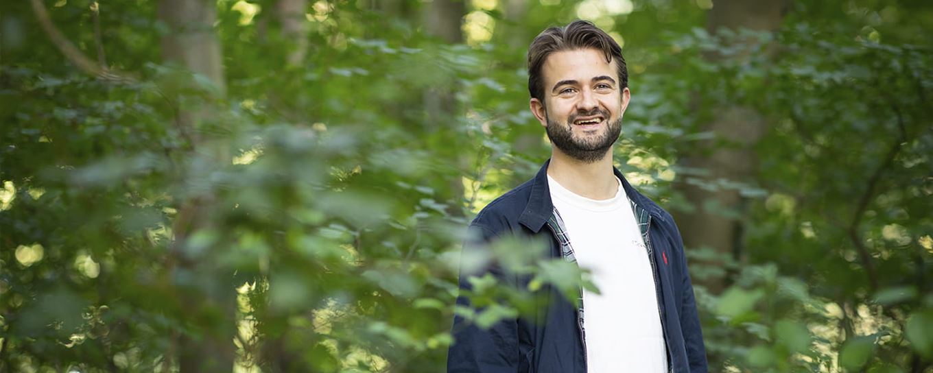 Vincent, man, natuur, lachen, vrolijk, beleggen, doelgericht beleggen, ik denk vooruit, a.s.r.